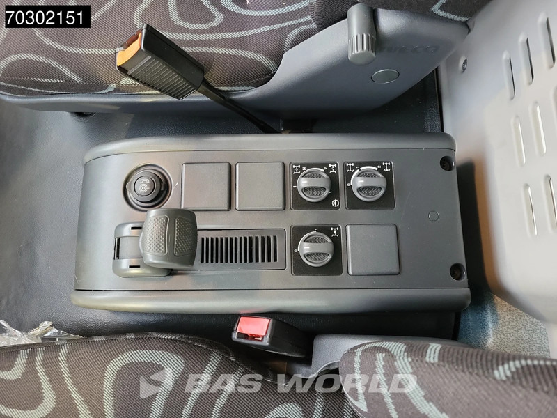 New Cab chassis truck Iveco Eurocargo 150E300 4X4 NEW! 15T chassis 2012 production Euro 5: picture 20