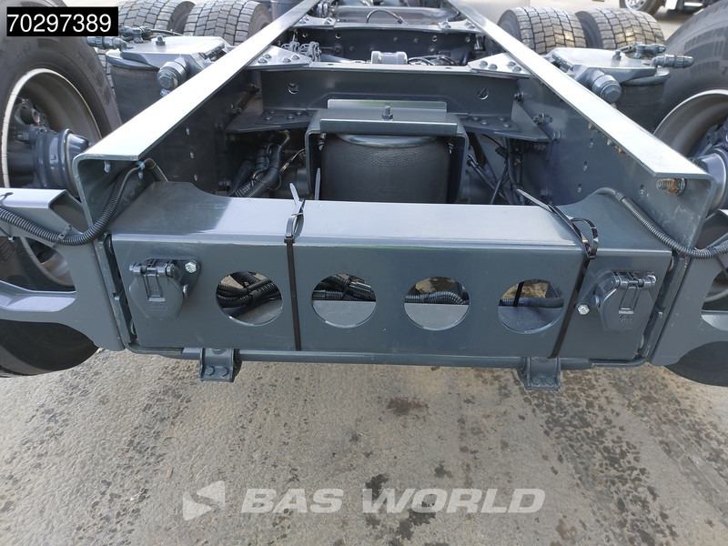 New Cab chassis truck Iveco S-Way 340 6X2 NEW! Chassis Lift- Steering axle ON Automatic: picture 11 New Cab chassis truck Iveco S-Way 340 6X2 NEW! Chassis Lift- Steering axle ON Automatic: picture 11