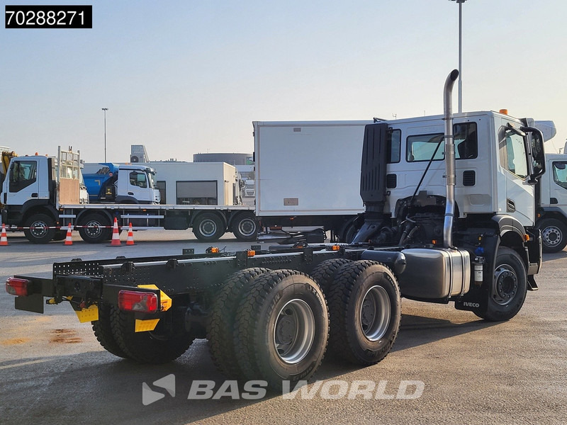 New Cab chassis truck Iveco X-Way 460 6X4 New! Retarder Steelsuspension Big-Axle Navi Euro 6: picture 5