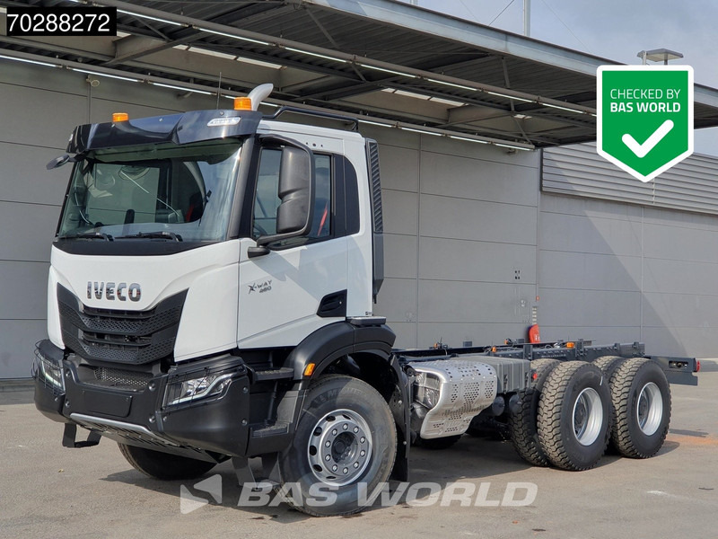 Iveco X-Way 460 6X4 New! Retarder steelsuspension Big-Axle Automatic Navi Euro 6 - Cab chassis truck: picture 1 Iveco X-Way 460 6X4 New! Retarder steelsuspension Big-Axle Automatic Navi Euro 6 - Cab chassis truck: picture 1
