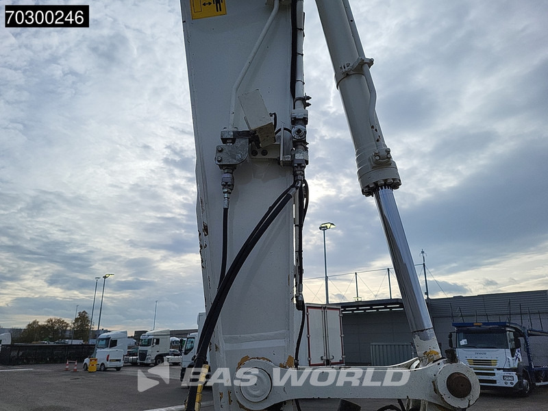 Leasing of Komatsu PC210 LC-10 Trimble GPS + Rototilt Komatsu PC210 LC-10 Trimble GPS + Rototilt: picture 13 Leasing of Komatsu PC210 LC-10 Trimble GPS + Rototilt Komatsu PC210 LC-10 Trimble GPS + Rototilt: picture 13