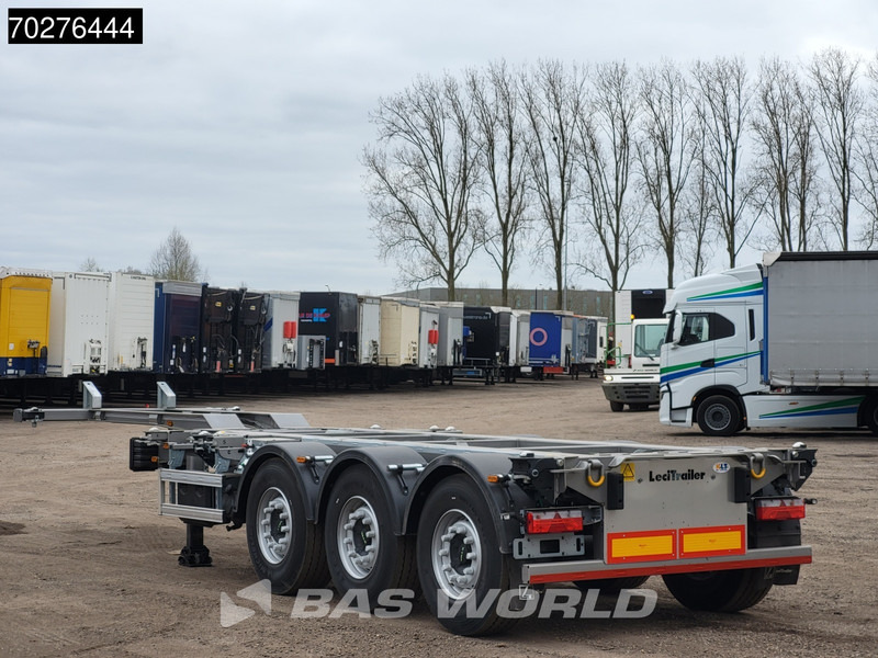 Lecitrailer SR3EC 3 axles UNUSED Liftachse Multi'45 - Container transporter/ Swap body semi-trailer: picture 2 Lecitrailer SR3EC 3 axles UNUSED Liftachse Multi'45 - Container transporter/ Swap body semi-trailer: picture 2