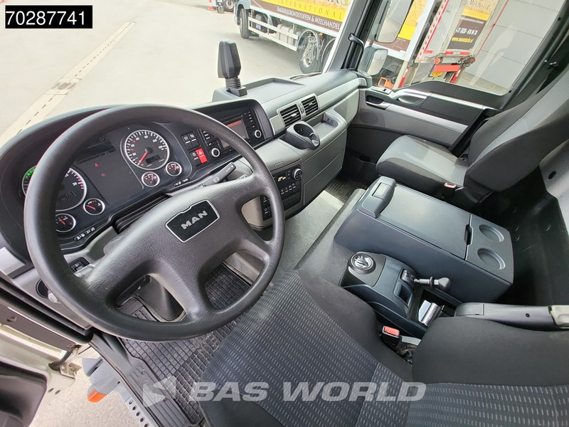 Box truck MAN TGL 8.180 4X2 8tonner Ladebordwand Automatic Euro 6: picture 16