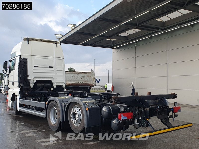 MAN TGX 26.470 6X2 BDF Lift-Axle ACC XXL Retarder Navi Euro 6 - Container transporter/ Swap body truck: picture 2 MAN TGX 26.470 6X2 BDF Lift-Axle ACC XXL Retarder Navi Euro 6 - Container transporter/ Swap body truck: picture 2