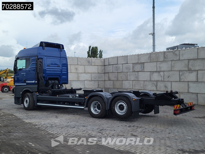 MAN TGX 26.470 6X2 BDF Retarder Lift+Steering-Axle ACC Euro 6 - Container transporter/ Swap body truck: picture 2 MAN TGX 26.470 6X2 BDF Retarder Lift+Steering-Axle ACC Euro 6 - Container transporter/ Swap body truck: picture 2