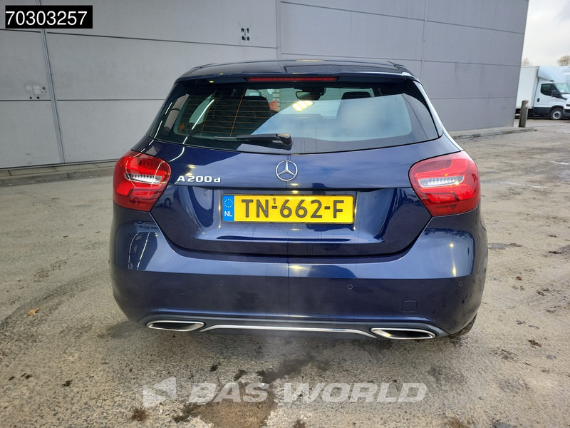 Mercedes-Benz A-Klasse 200 d Automaat Pano Leder LED Navi Airco Cruise Camera Euro6 - Hatchback: picture 3 Mercedes-Benz A-Klasse 200 d Automaat Pano Leder LED Navi Airco Cruise Camera Euro6 - Hatchback: picture 3