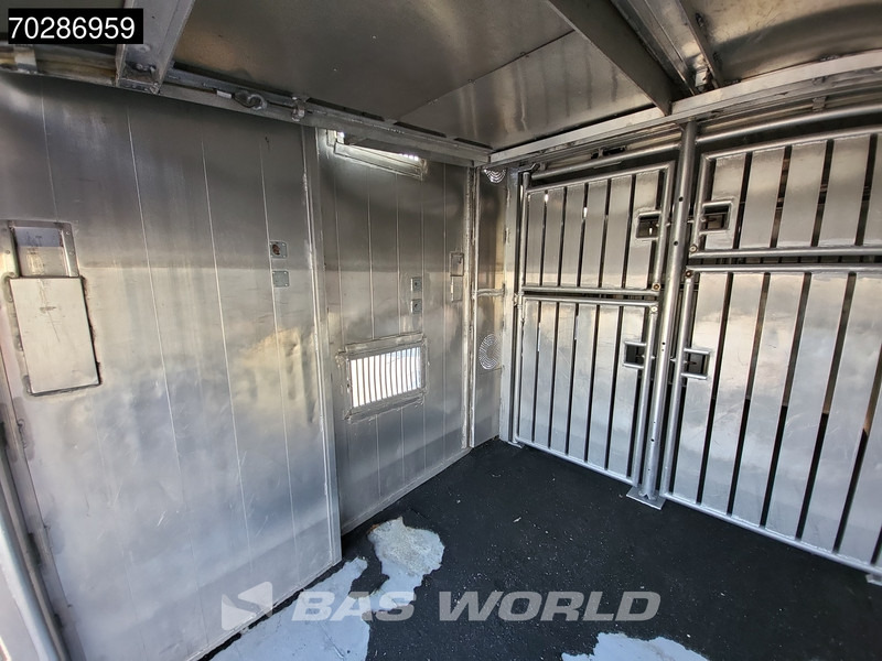 Mercedes-Benz Actros 2541 Actros 6X2 Retarder Lift+Lenkachse Ladebordwand Euro 4 - Livestock truck: picture 5 Mercedes-Benz Actros 2541 Actros 6X2 Retarder Lift+Lenkachse Ladebordwand Euro 4 - Livestock truck: picture 5
