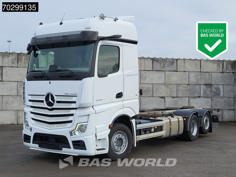 Mercedes-Benz Actros 2553 Actros 6X2 Full Air Retarder Lift Axle Euro 6 - Container transporter/ Swap body truck: picture 1 Mercedes-Benz Actros 2553 Actros 6X2 Full Air Retarder Lift Axle Euro 6 - Container transporter/ Swap body truck: picture 1