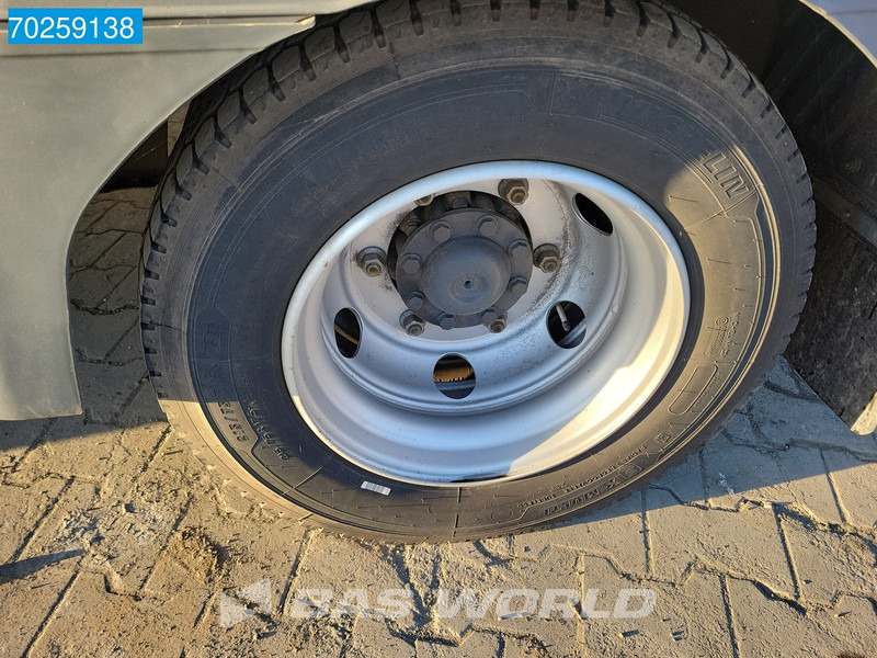 Mercedes-Benz Atego 816 4X2 Thermo King B-100 Max Ladebordwand Euro 6 - Refrigerator truck: picture 2 Mercedes-Benz Atego 816 4X2 Thermo King B-100 Max Ladebordwand Euro 6 - Refrigerator truck: picture 2