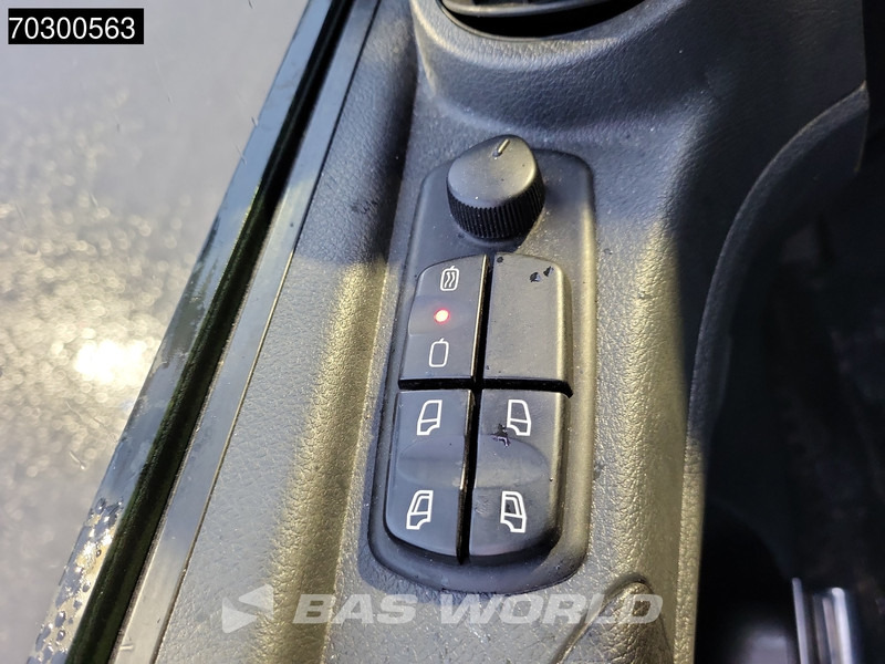 Box truck Mercedes-Benz Atego 818 4X2 8tonner Automatic 1500kg Ladebordwand Euro 6: picture 19