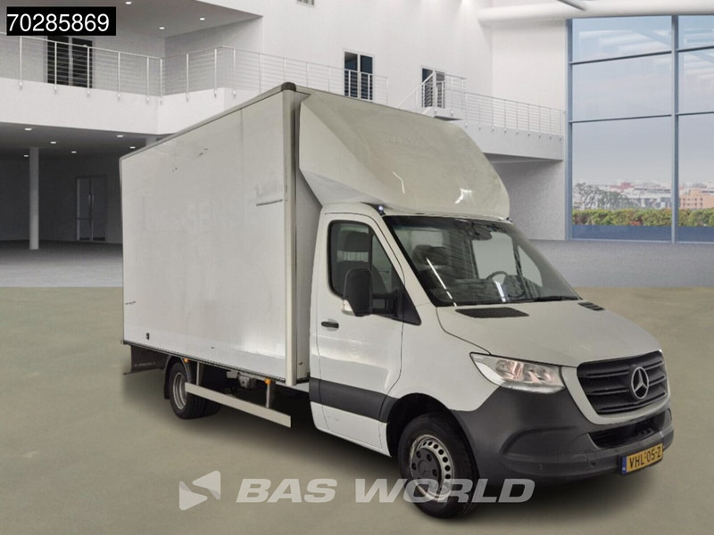 Mercedes-Benz Sprinter 514 CDI COMING SOON! Automaat Dubbellucht Bakwagen Navi Airco Cruise Camera MBUX Euro6 Meubelbak Koffer 20m3 A/C Cruise control - Box van: picture 3 Mercedes-Benz Sprinter 514 CDI COMING SOON! Automaat Dubbellucht Bakwagen Navi Airco Cruise Camera MBUX Euro6 Meubelbak Koffer 20m3 A/C Cruise control - Box van: picture 3