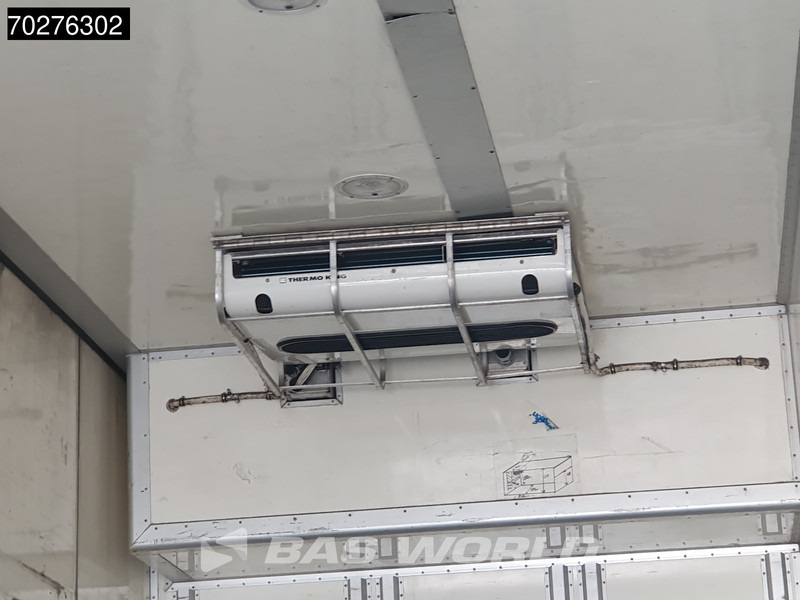Refrigerator truck Scania R480 R 6X2 Thermo-king T-1200 R Retarder Manual Ladebordwand Xenon Navi Euro 5: picture 5