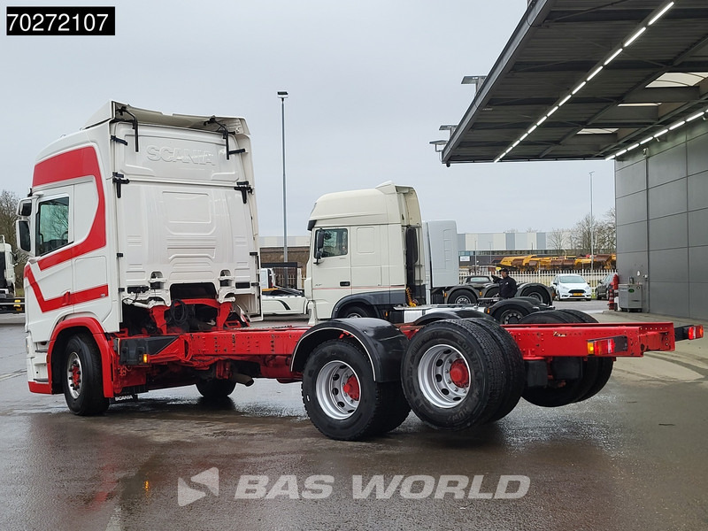Scania R500 6X2 Chassis Retarder ACC Navi Liftachse Automatic Euro 6 - Cab chassis truck: picture 2 Scania R500 6X2 Chassis Retarder ACC Navi Liftachse Automatic Euro 6 - Cab chassis truck: picture 2