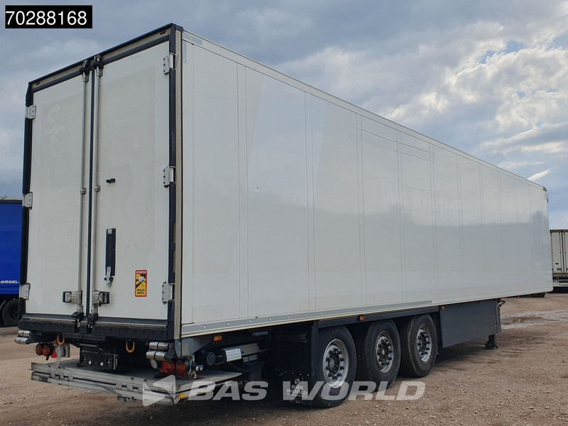 Schmitz Cargobull Carrier 3 axles Doppelverdampfer Tailgate Palettenkasten Blumenbreit LBW ATP-FRC 89m3 - Refrigerator semi-trailer: picture 3 Schmitz Cargobull Carrier 3 axles Doppelverdampfer Tailgate Palettenkasten Blumenbreit LBW ATP-FRC 89m3 - Refrigerator semi-trailer: picture 3