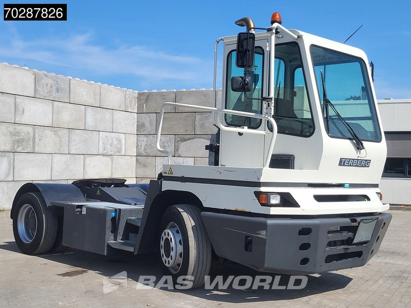 Terberg YT 182 4X2 NL-Truck Big-Axle Hebesattel Drumbrakes - Terminal tractor: picture 5 Terberg YT 182 4X2 NL-Truck Big-Axle Hebesattel Drumbrakes - Terminal tractor: picture 5