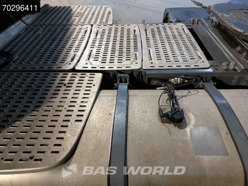 DAF XF 480 XF 4X2 SC ACC Euro 6 - Tractor unit: picture 2 DAF XF 480 XF 4X2 SC ACC Euro 6 - Tractor unit: picture 2