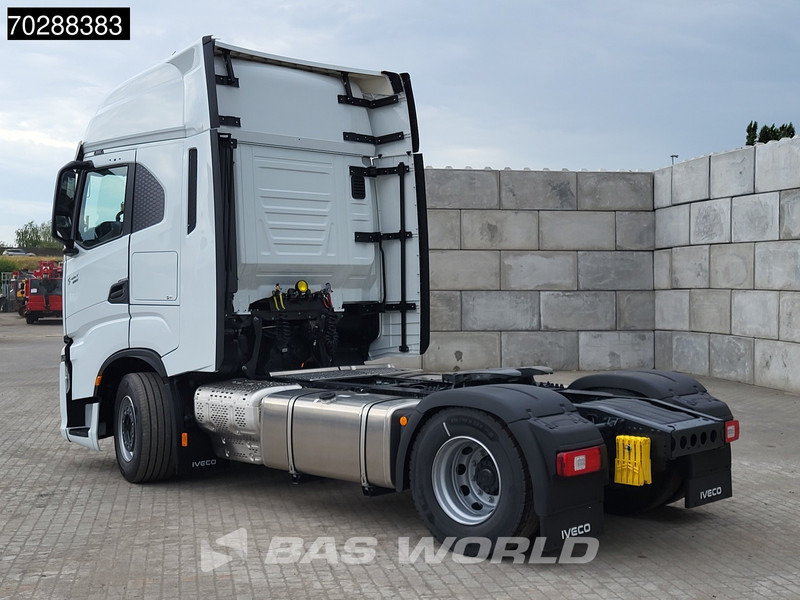 Iveco S-Way 580 4X2 2x Tanks ACC Standklima - Tractor unit: picture 2 Iveco S-Way 580 4X2 2x Tanks ACC Standklima - Tractor unit: picture 2