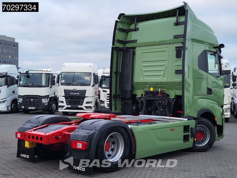 Iveco S-Way 580 4X2 NEW! Standklima Navi ACC LED Euro 6 - Tractor unit: picture 5 Iveco S-Way 580 4X2 NEW! Standklima Navi ACC LED Euro 6 - Tractor unit: picture 5