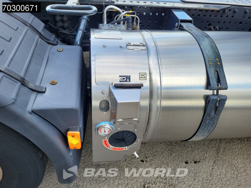 Tractor unit Iveco S-Way NP 460 4X2 LNG! NL-Truck Retarder 2xTanks ACC LED Euro 6: picture 15