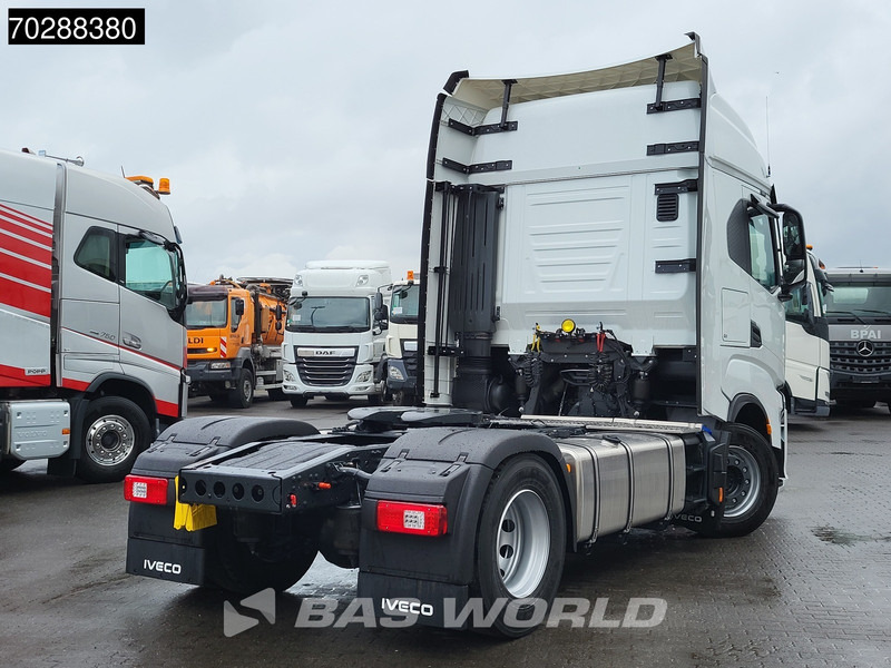 Iveco S-way 580 4X2 NEW! 2x Tanks Navi ACC Standklima - Tractor unit: picture 5 Iveco S-way 580 4X2 NEW! 2x Tanks Navi ACC Standklima - Tractor unit: picture 5