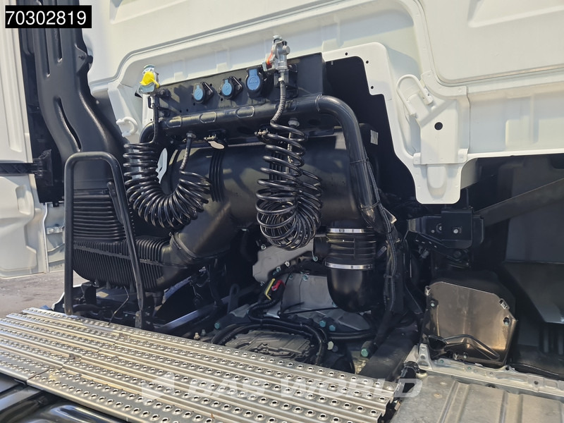 New Tractor unit MAN TGX 18.480 4X2 NEW! GX Standklima LED 2x Tanks ACC Euro 6: picture 9 New Tractor unit MAN TGX 18.480 4X2 NEW! GX Standklima LED 2x Tanks ACC Euro 6: picture 9