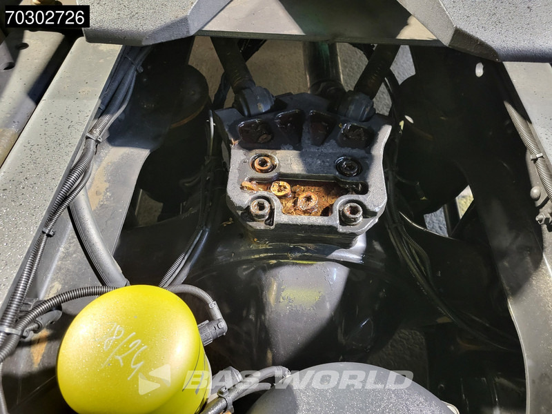 Tractor unit MAN TGX 18.500 4X2 XXL Mega Retarder 2xTanks: picture 11 Tractor unit MAN TGX 18.500 4X2 XXL Mega Retarder 2xTanks: picture 11