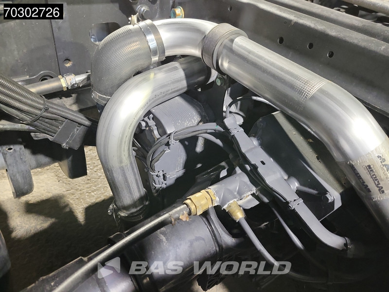 Tractor unit MAN TGX 18.500 4X2 XXL Mega Retarder 2xTanks: picture 8 Tractor unit MAN TGX 18.500 4X2 XXL Mega Retarder 2xTanks: picture 8