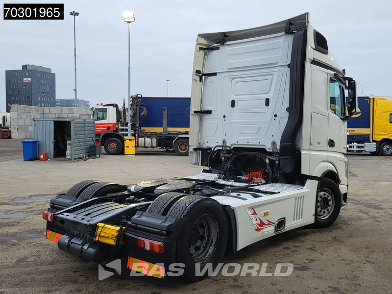 Mercedes-Benz Actros 1842 4X2 StreamSpace 2xTanks - Tractor unit: picture 5 Mercedes-Benz Actros 1842 4X2 StreamSpace 2xTanks - Tractor unit: picture 5