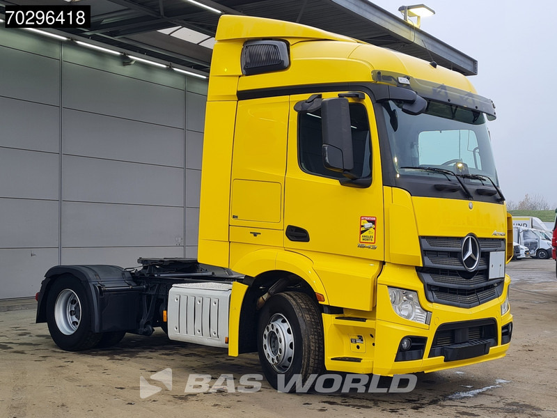 Mercedes-Benz Actros 1843 4X2 StreamSpace - Tractor unit: picture 3 Mercedes-Benz Actros 1843 4X2 StreamSpace - Tractor unit: picture 3