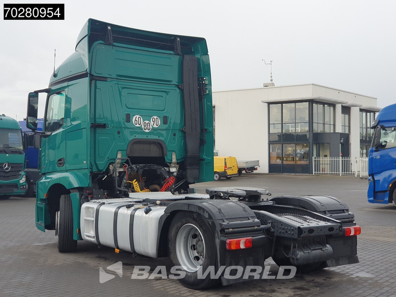 Mercedes-Benz Actros 1843 Actros 4X2 StreamSpace Euro 6 - Tractor unit: picture 2 Mercedes-Benz Actros 1843 Actros 4X2 StreamSpace Euro 6 - Tractor unit: picture 2
