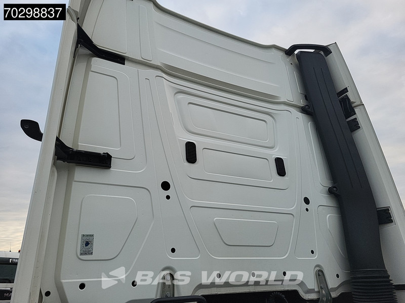 Mercedes-Benz Actros 1845 4X2 GigaSpace Retarder MirrorCam Navi Euro 6 - Tractor unit: picture 5 Mercedes-Benz Actros 1845 4X2 GigaSpace Retarder MirrorCam Navi Euro 6 - Tractor unit: picture 5