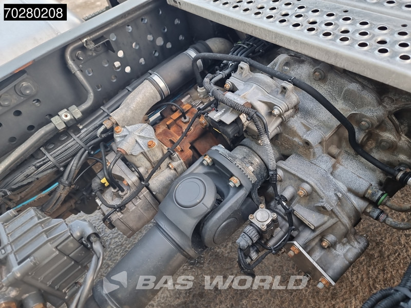 Tractor unit Mercedes-Benz Actros 1845 Actros 4X2 ClassicSpace Retarder Euro 6: picture 13