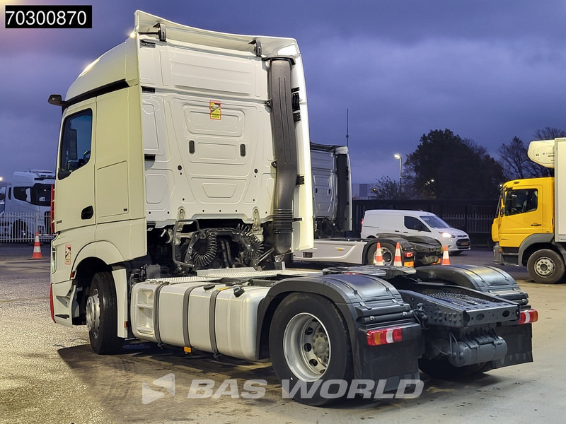 Mercedes-Benz Actros 1848 4X2 StreamSpace Retarder 2xTanks - Tractor unit: picture 2 Mercedes-Benz Actros 1848 4X2 StreamSpace Retarder 2xTanks - Tractor unit: picture 2
