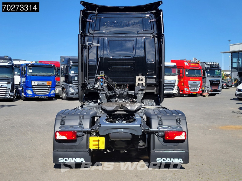 New Tractor unit Scania S460 4X2 Retarder 2xTanks LED Standklima ACC Euro 6: picture 11