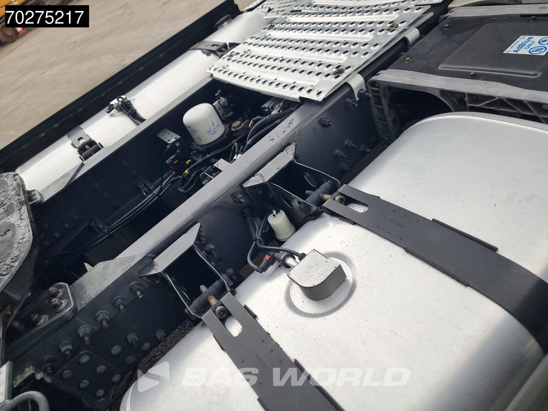 Tractor unit Volvo FH 460 FH 4X2 XL I-park cool 2X Tanks: picture 7