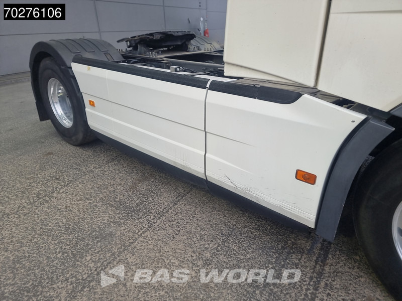Tractor unit Volvo FH 500 4X2 Globetrotter Retarder Full-Air VEB+ Xenon Alcoa: picture 13