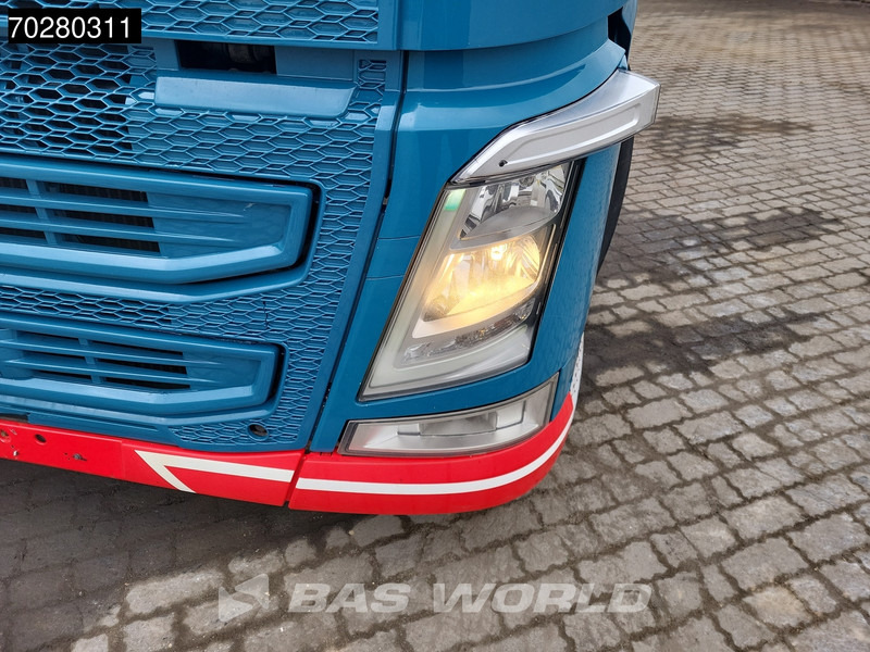 Tractor unit Volvo FH 500 4X2 XL Mega 2x Tanks VEB+ I-ParkCool Alcoa's: picture 11