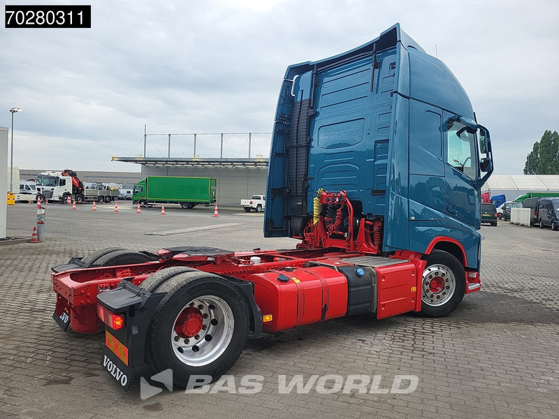 Tractor unit Volvo FH 500 4X2 XL Mega 2x Tanks VEB+ I-ParkCool Alcoa's: picture 5