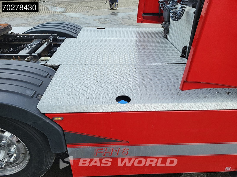 Tractor unit Volvo FH16 750 FH16 6X2 Special-Interior Full-Air Work-Remote Dynamic Steering Alcoa ACC Xenon: picture 9