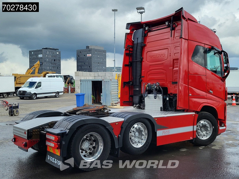 Tractor unit Volvo FH16 750 FH16 6X2 Special-Interior Full-Air Work-Remote Dynamic Steering Alcoa ACC Xenon: picture 12