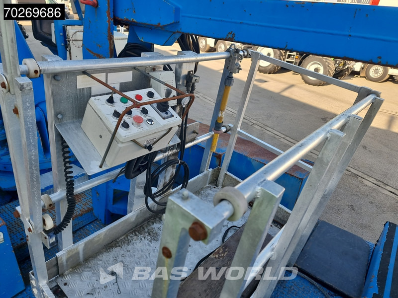 Crane truck Unimog U2450L 6X6 Unimog Engin EGI TP 226 hubarbeitsbühne Manual Euro 2: picture 20 Crane truck Unimog U2450L 6X6 Unimog Engin EGI TP 226 hubarbeitsbühne Manual Euro 2: picture 20