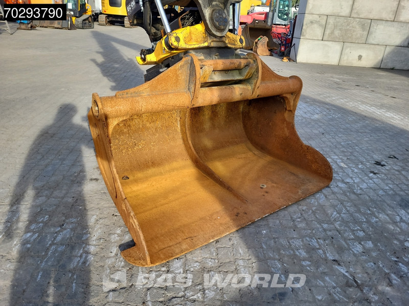 Leasing of Volvo ECR355 E L Volvo ECR355 E L: picture 14