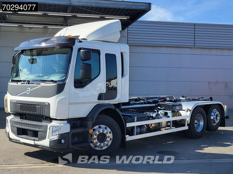 Volvo FE 320 6X2 NEW HIAB 21Tons Abrollkipper Lift+Lenkachse Automatic Euro 6 - Hook lift truck: picture 3 Volvo FE 320 6X2 NEW HIAB 21Tons Abrollkipper Lift+Lenkachse Automatic Euro 6 - Hook lift truck: picture 3