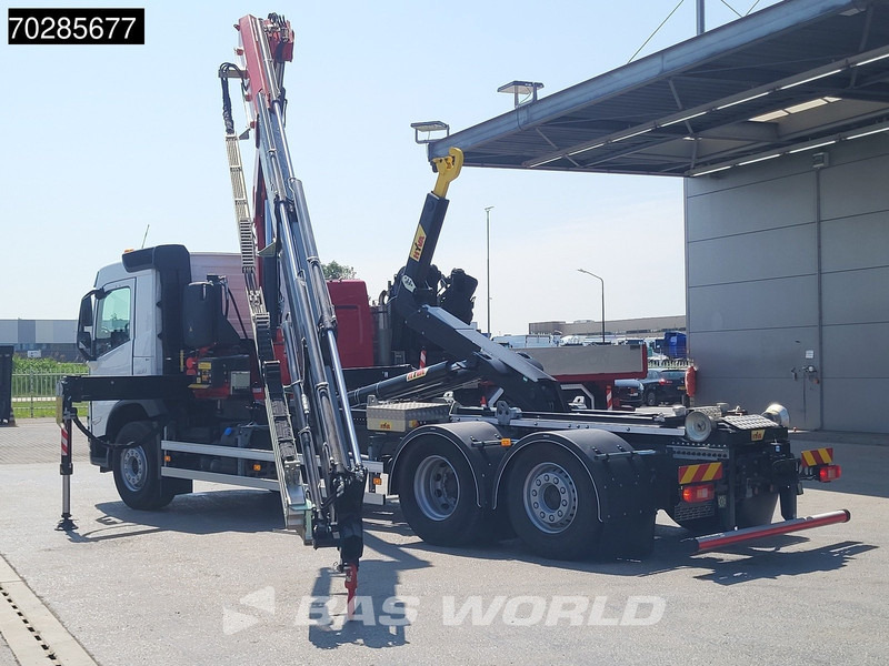 New Hook lift truck, Crane truck Volvo FM 460 6X2 NEW! FASSI F235A.0.25 Kran + HYVA 20-57-S Lift+steering axle Euro 6: picture 6 New Hook lift truck, Crane truck Volvo FM 460 6X2 NEW! FASSI F235A.0.25 Kran + HYVA 20-57-S Lift+steering axle Euro 6: picture 6