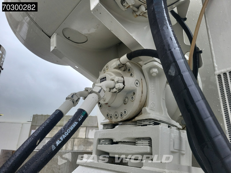 Leasing of Volvo FMX 460 10X4 NL-Truck 15m3 Stetter AM 15 FHC BL Mixer Lift+Steering-Axle Euro 6 Volvo FMX 460 10X4 NL-Truck 15m3 Stetter AM 15 FHC BL Mixer Lift+Steering-Axle Euro 6: picture 12 Leasing of Volvo FMX 460 10X4 NL-Truck 15m3 Stetter AM 15 FHC BL Mixer Lift+Steering-Axle Euro 6 Volvo FMX 460 10X4 NL-Truck 15m3 Stetter AM 15 FHC BL Mixer Lift+Steering-Axle Euro 6: picture 12