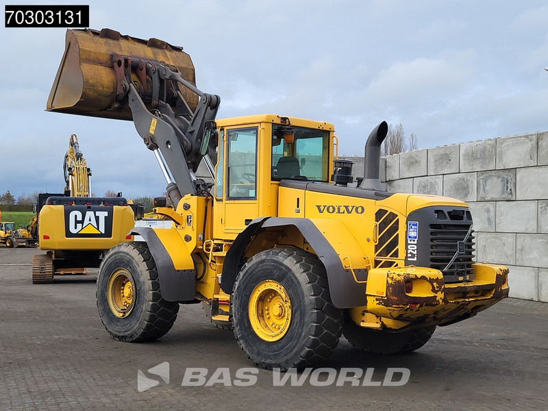 Volvo L120 E Quick Coupler - Wheel loader: picture 5 Volvo L120 E Quick Coupler - Wheel loader: picture 5