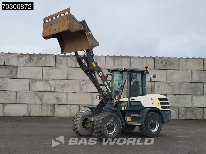 Yanmar TL80 4-1 Buckets + Forks - Wheel loader: picture 5 Yanmar TL80 4-1 Buckets + Forks - Wheel loader: picture 5