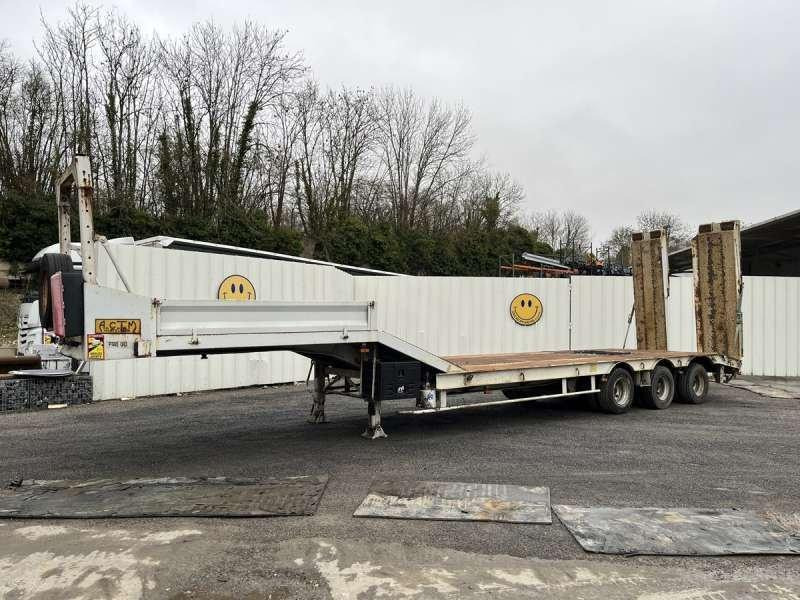 Actm 3 ESSIEUX - Low loader semi-trailer: picture 1 Actm 3 ESSIEUX - Low loader semi-trailer: picture 1