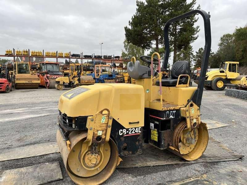 Caterpillar CB-224E - Road roller: picture 4 Caterpillar CB-224E - Road roller: picture 4