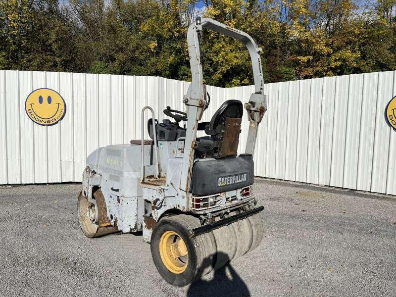 Caterpillar CB225E - Road roller: picture 4 Caterpillar CB225E - Road roller: picture 4